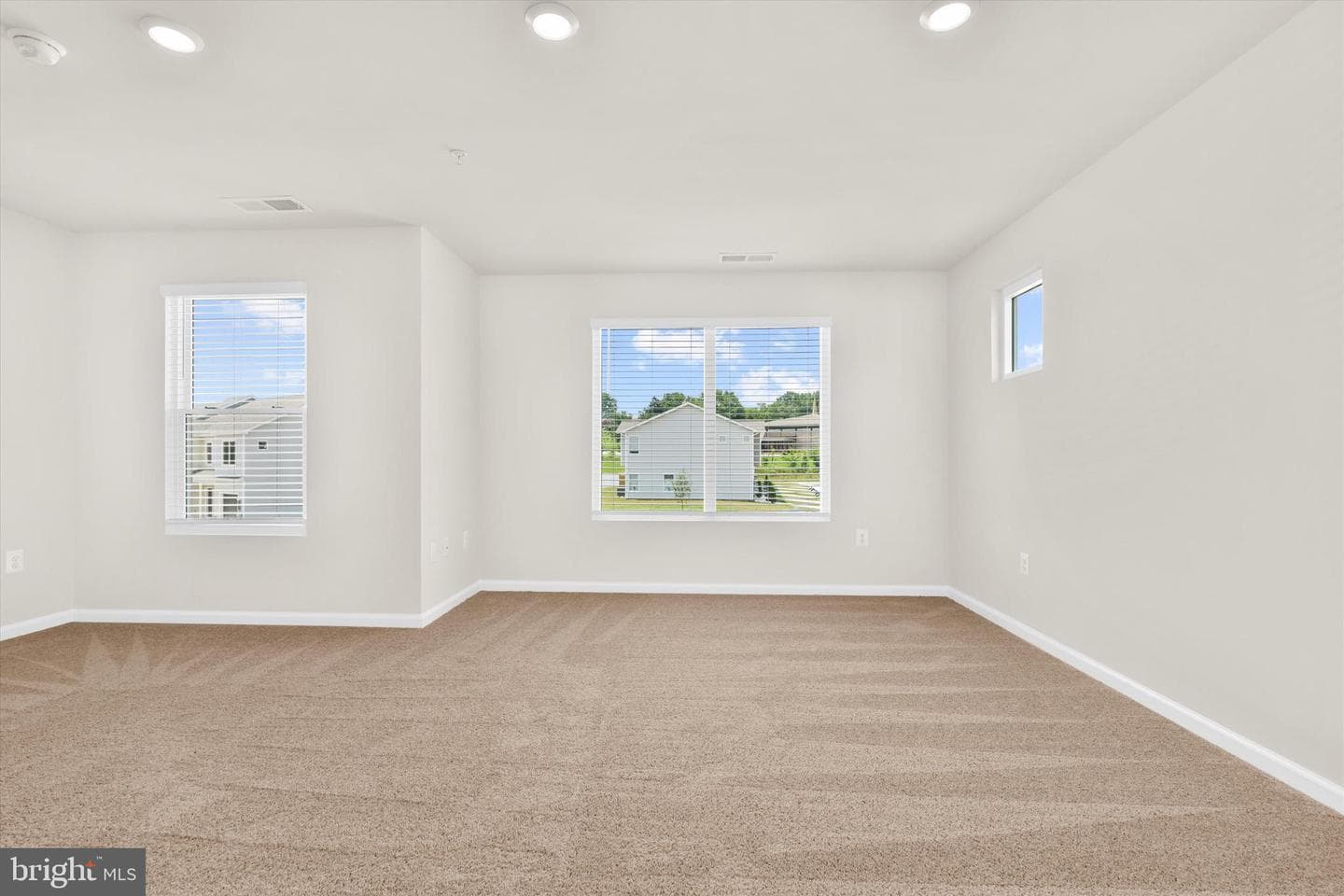 8111 Bartholomew Ct photo 23