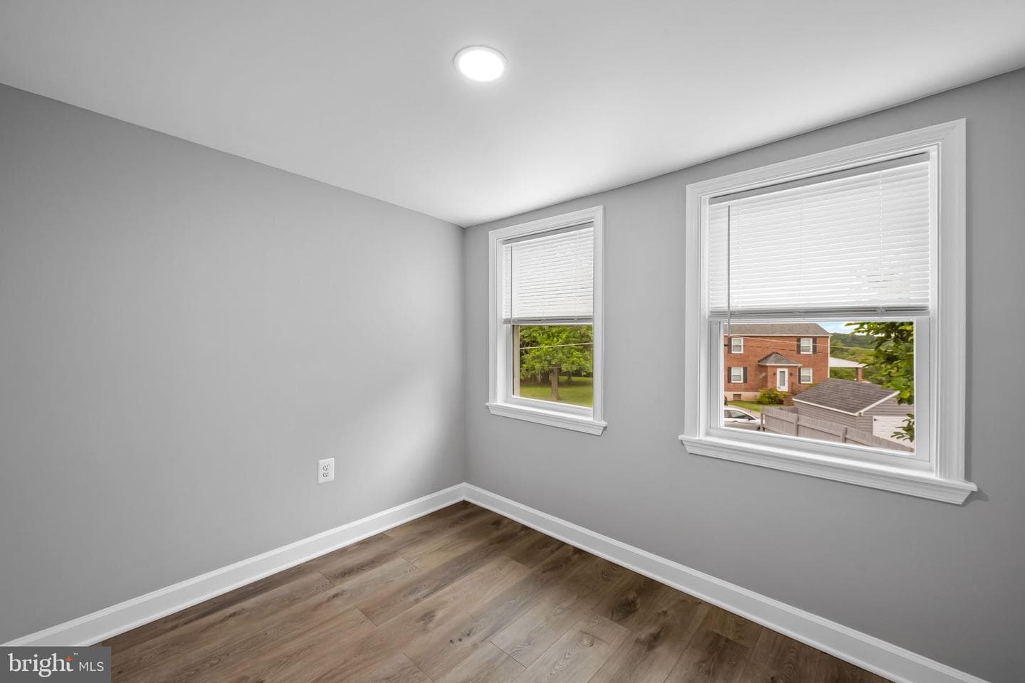 1520 Dorchester Avenue photo 18