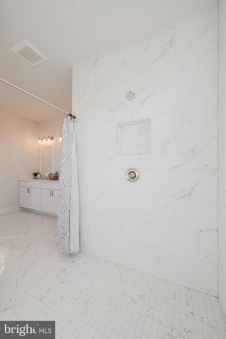 1605a Oakland Road photo 29