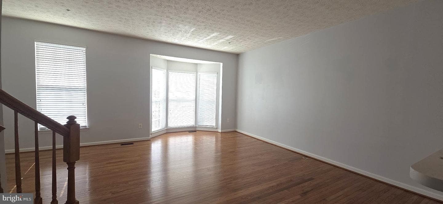 9776 Harvester Cir photo 20