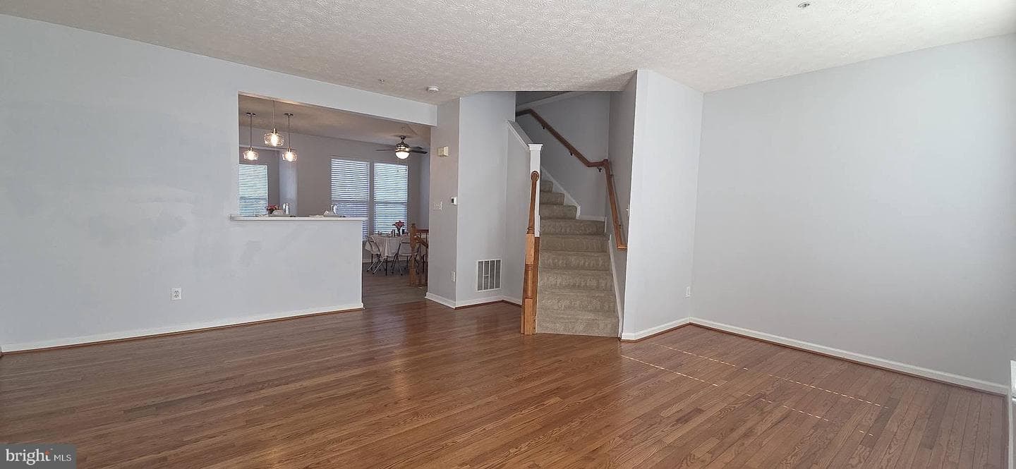 9776 Harvester Cir photo 21