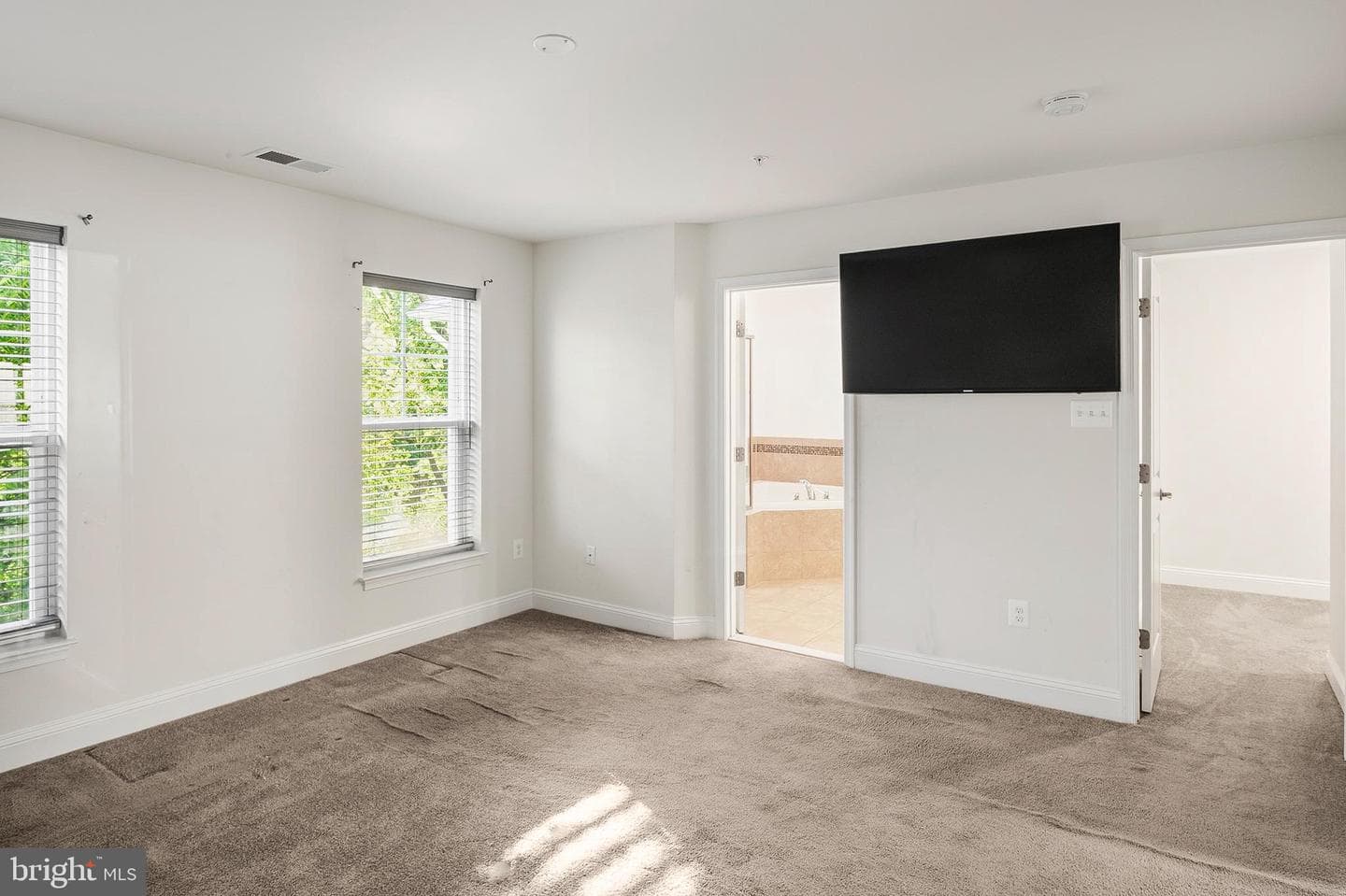 33 Greensborough Road photo 29