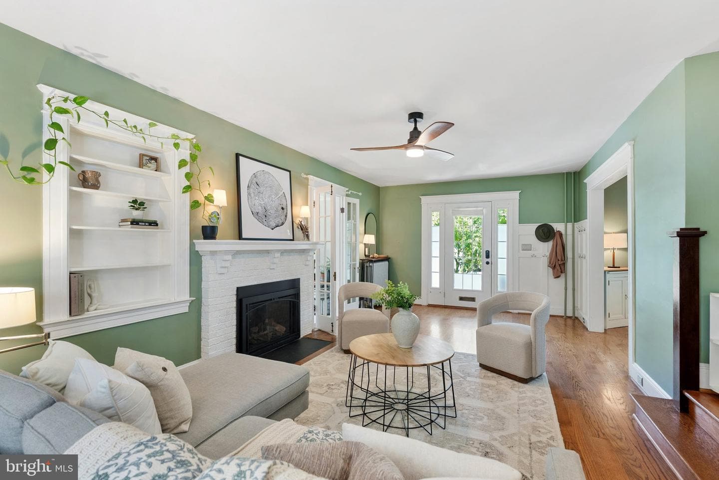 110 Osborne Avenue photo 8