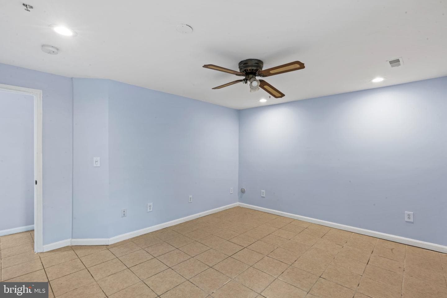 122 Persimmon Cir photo 10