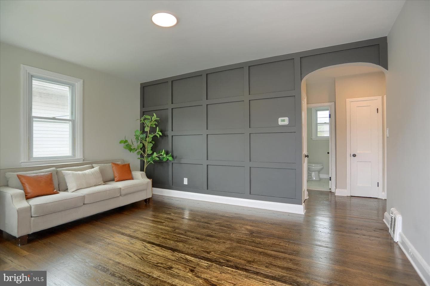 24 Lincoln Avenue photo 5