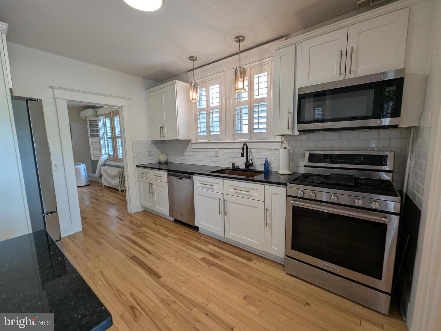 4500 Ridge Avenue photo 19