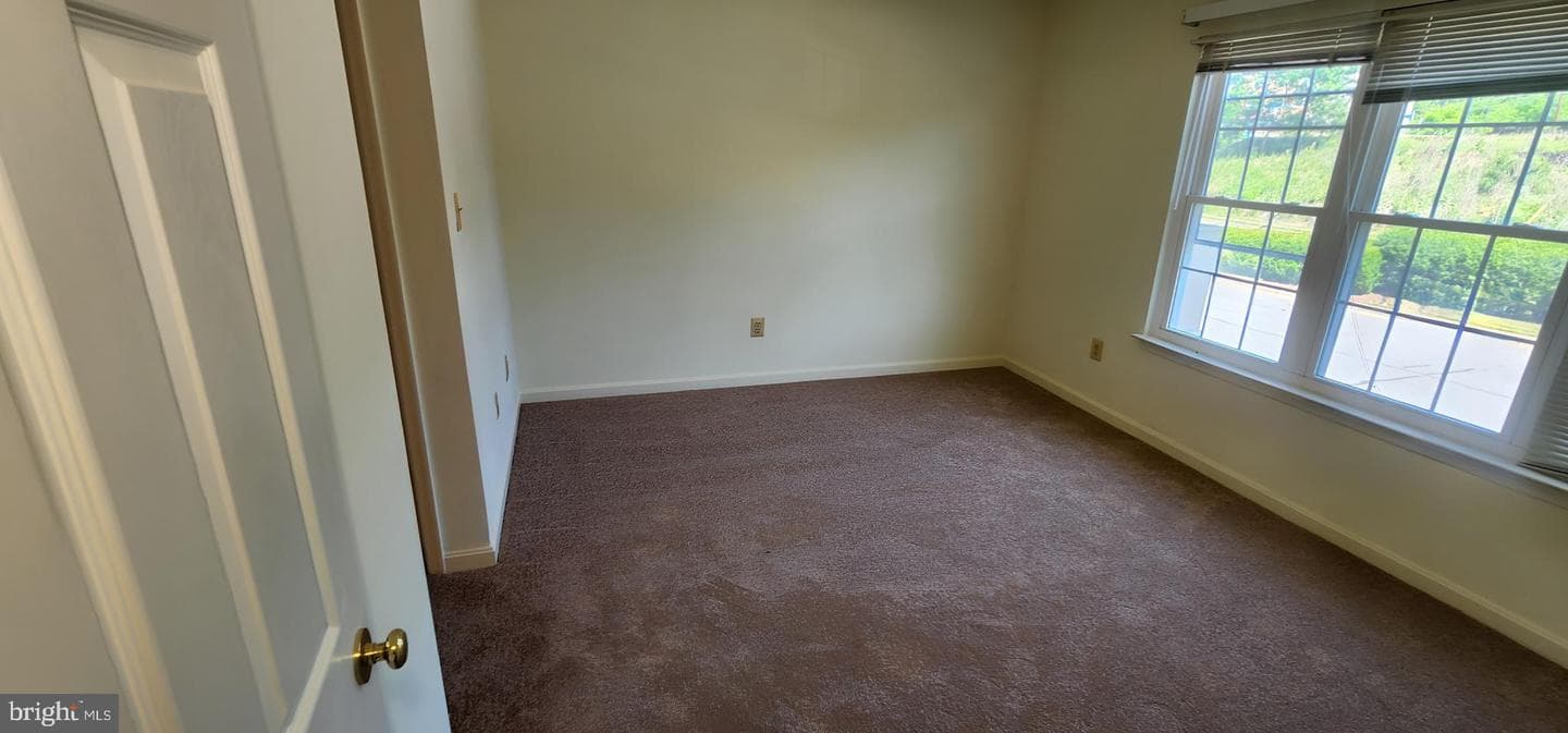 8907 Stone Creek Place #201 photo 8