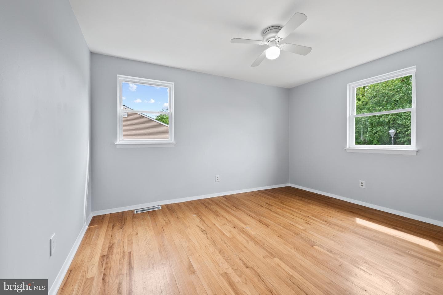 8606 Hickory Thicket Place photo 30