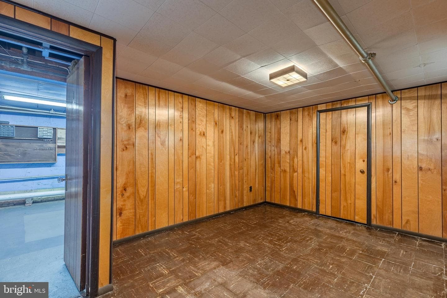 6426 Sherwood Road photo 30