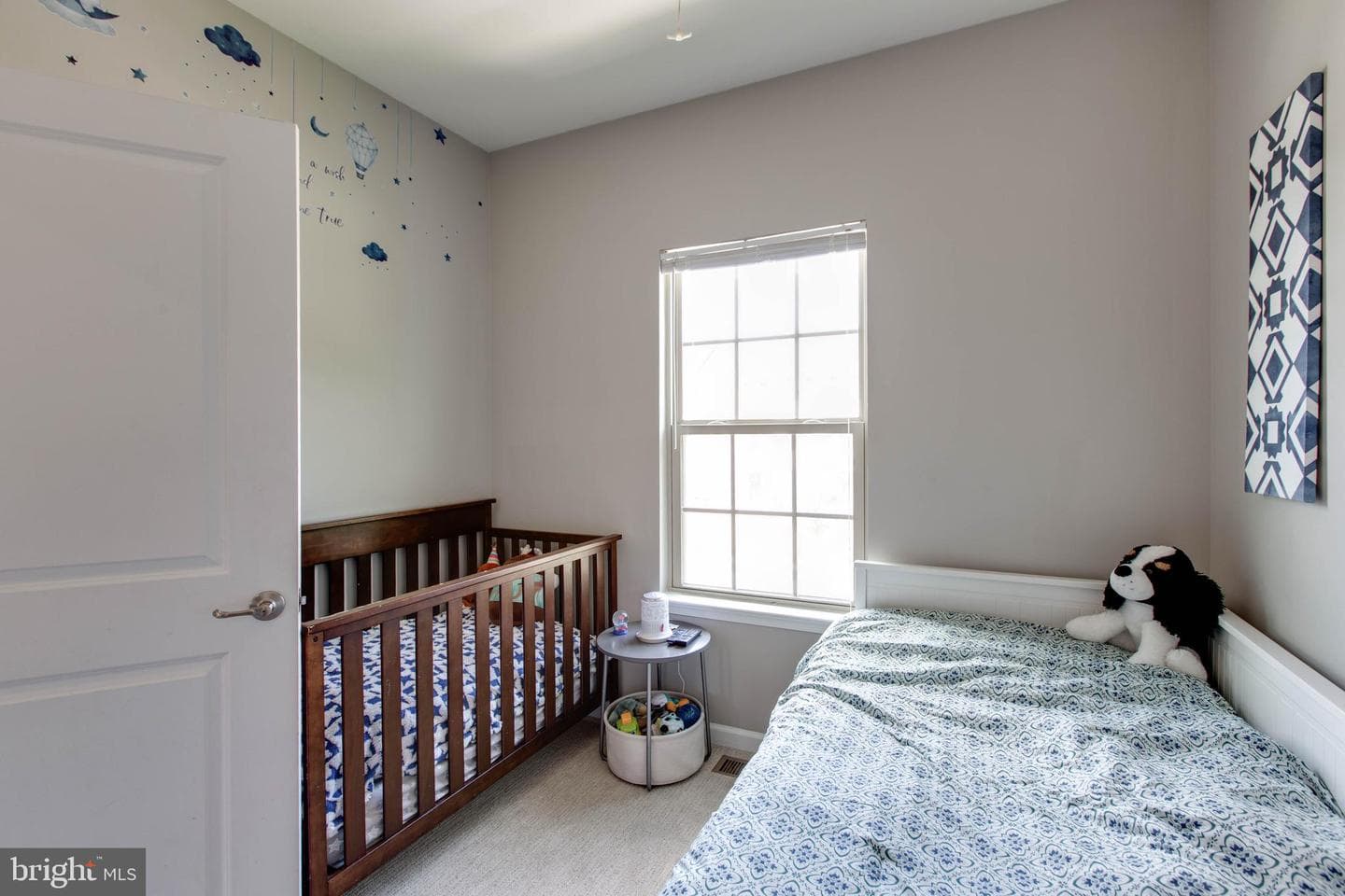 807 Foxleigh Way photo 33