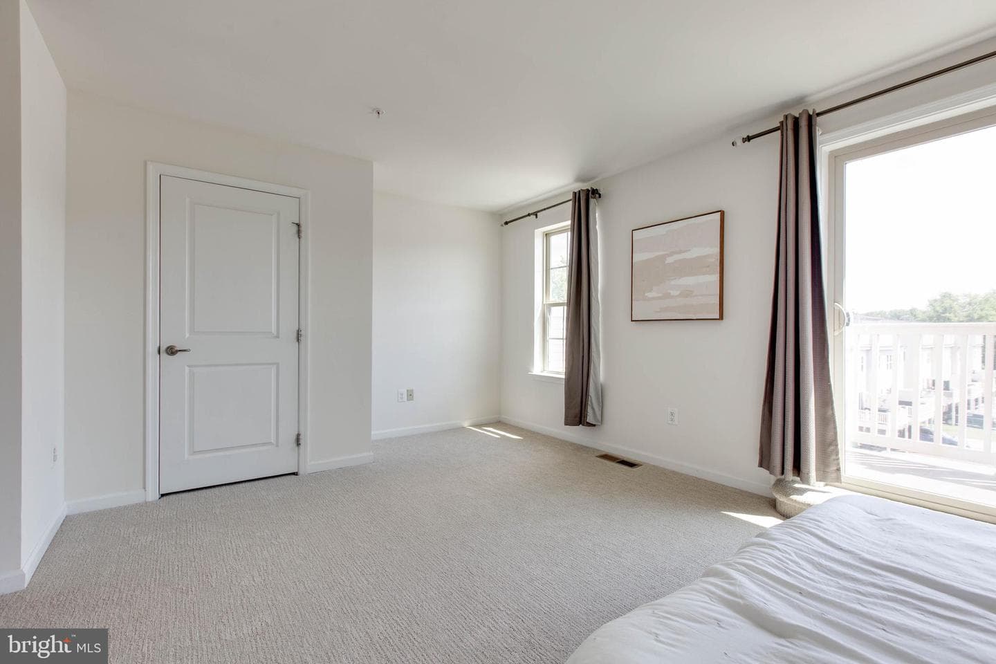 807 Foxleigh Way photo 36