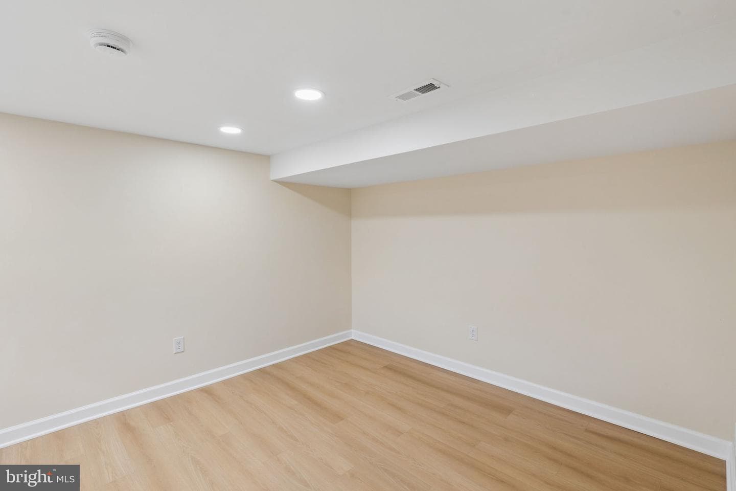 34 Briarwood Road photo 31