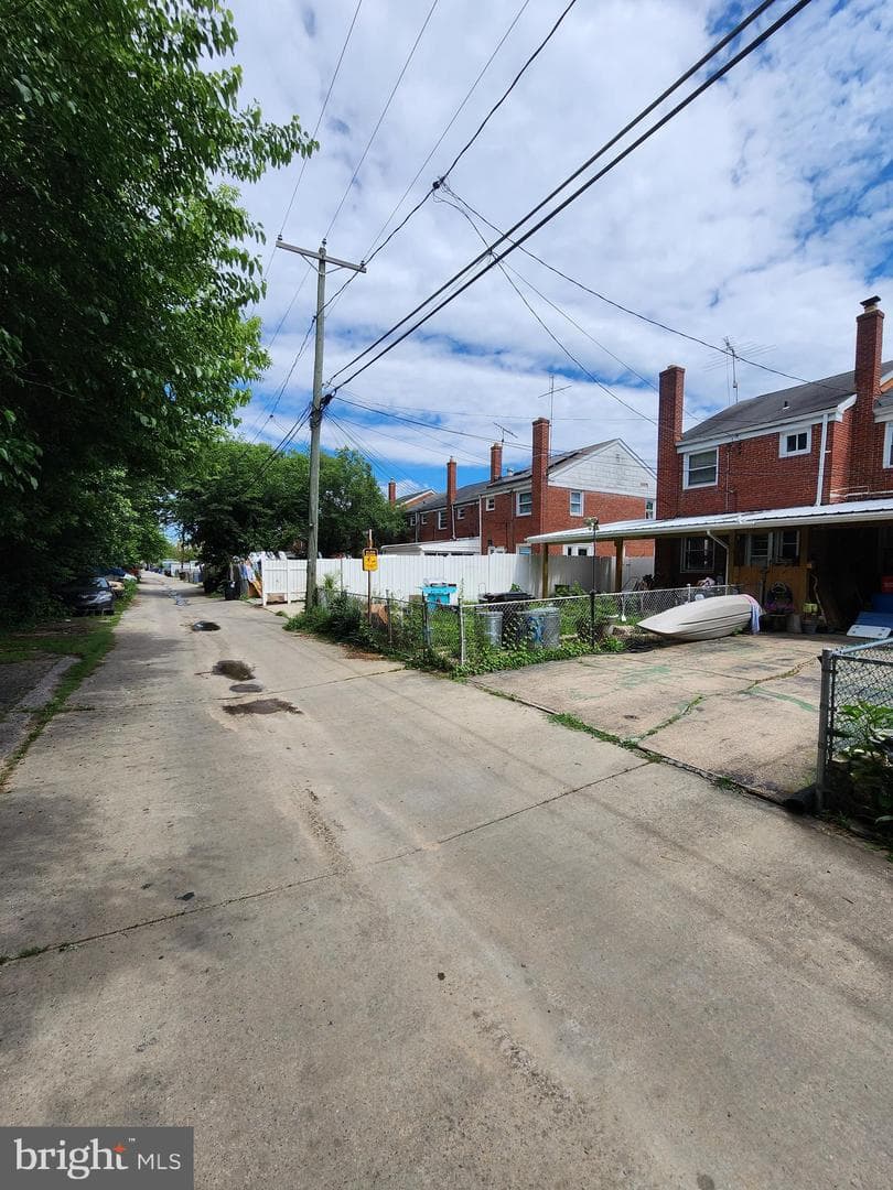 830 Middlesex Road photo 7