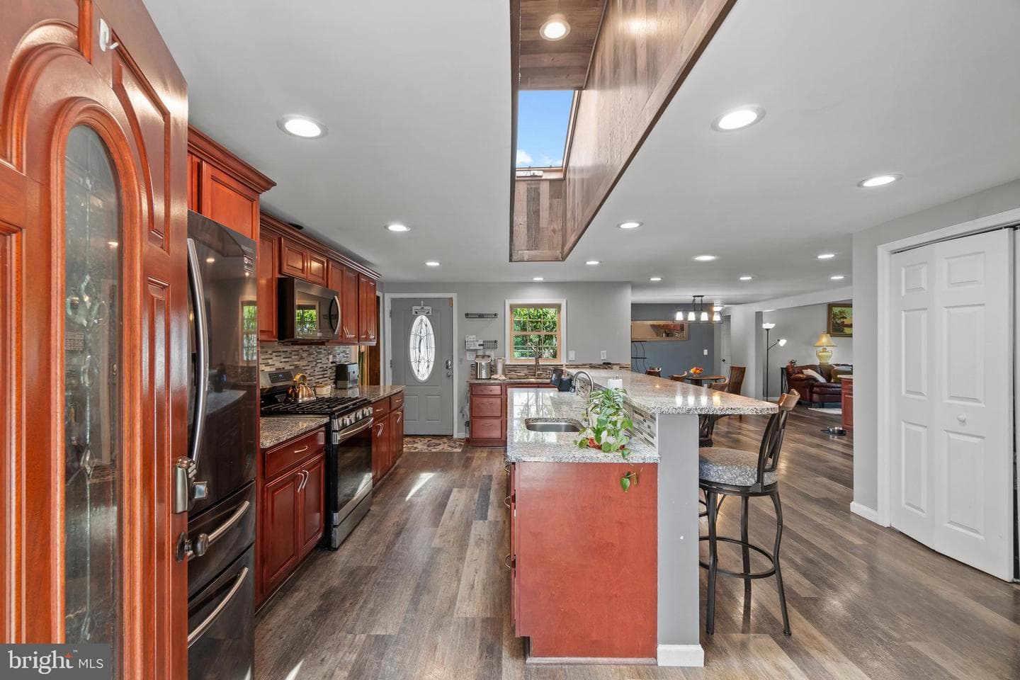 11134 Philadelphia Road photo 21