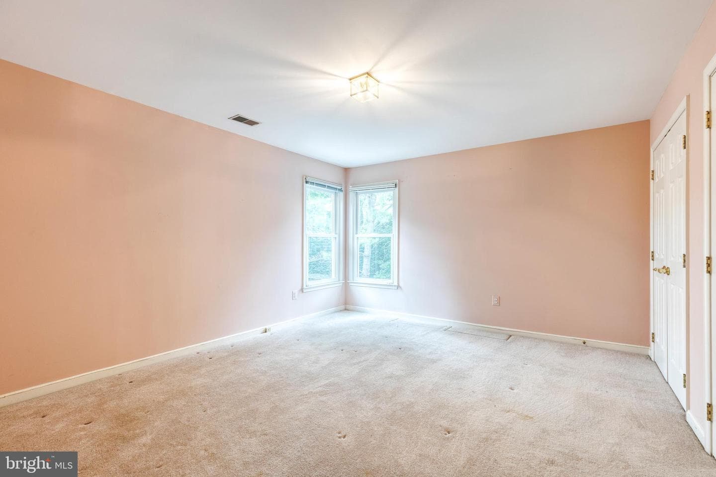 1146 Fairbanks Drive photo 32