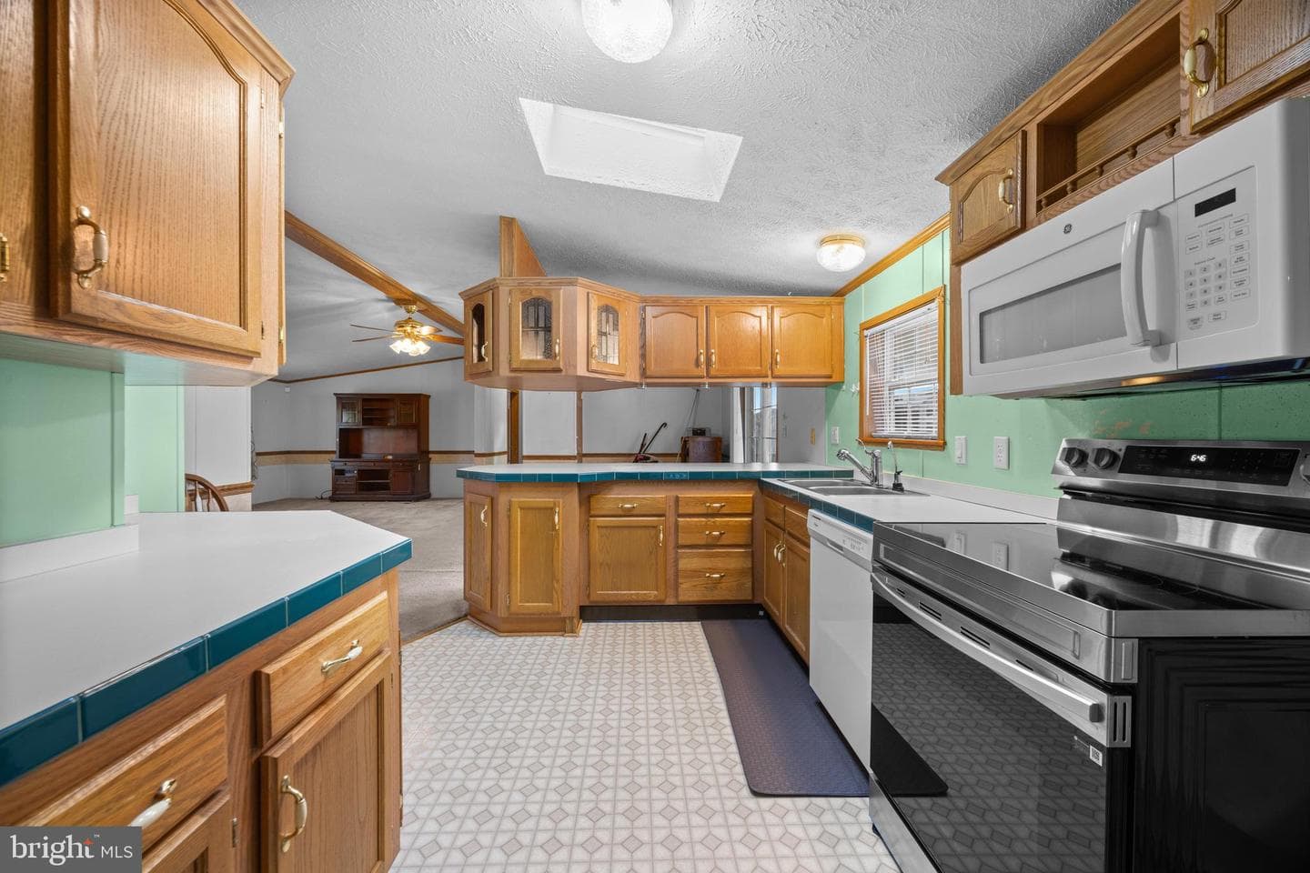 3306 Everlasting Lane photo 12