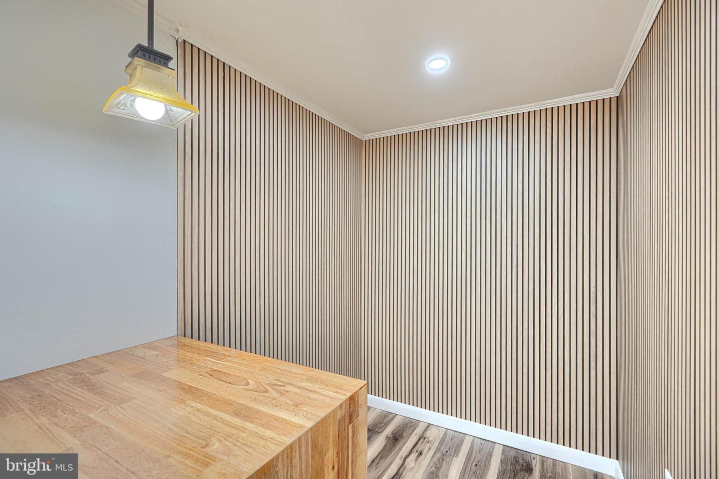 6821 Barnett Road photo 29