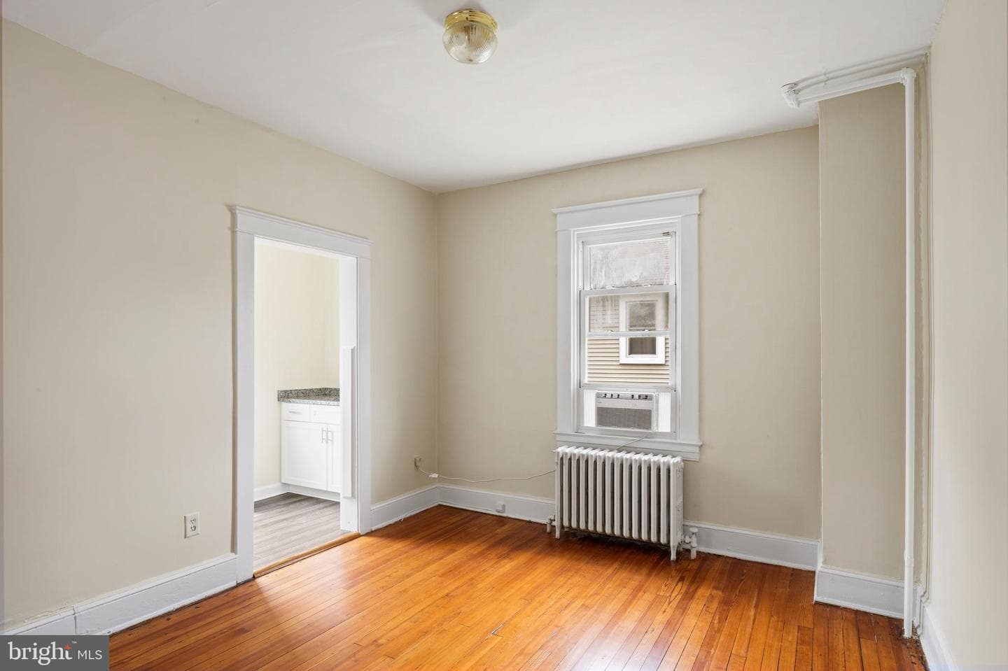 910 Saint Charles Avenue photo 18