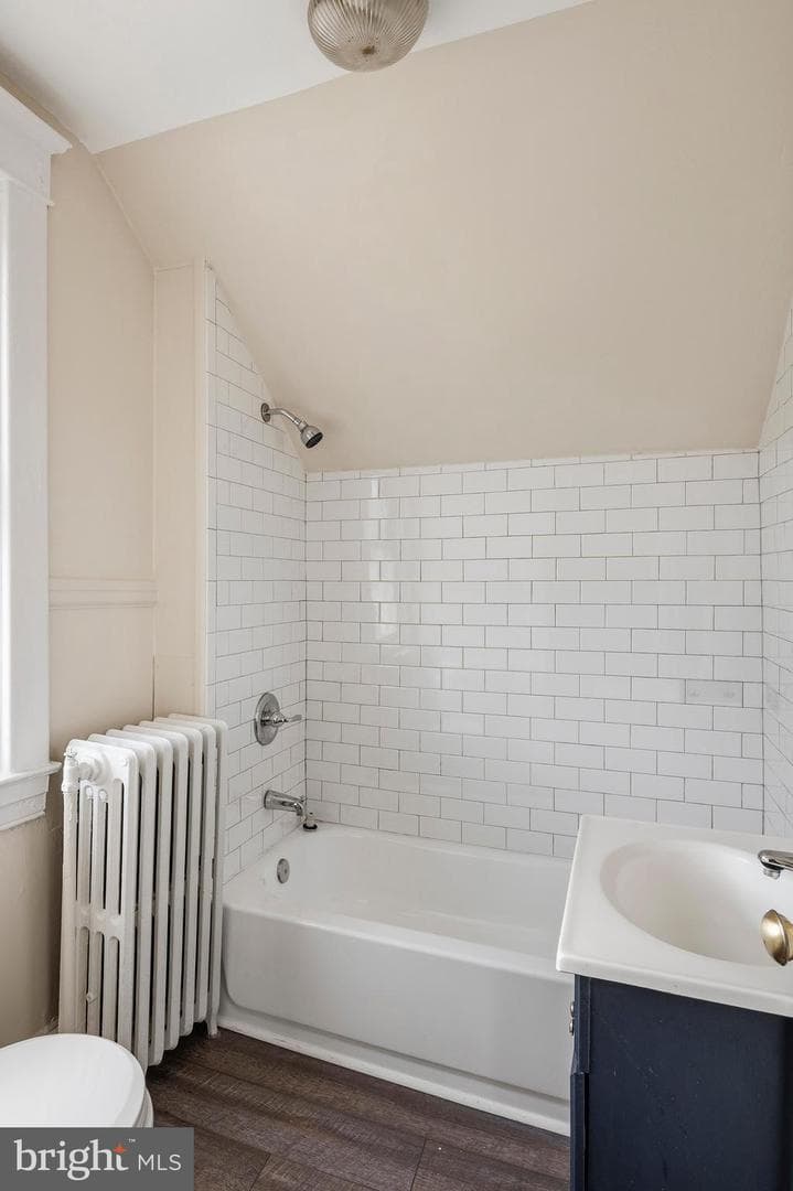 910 Saint Charles Avenue photo 41