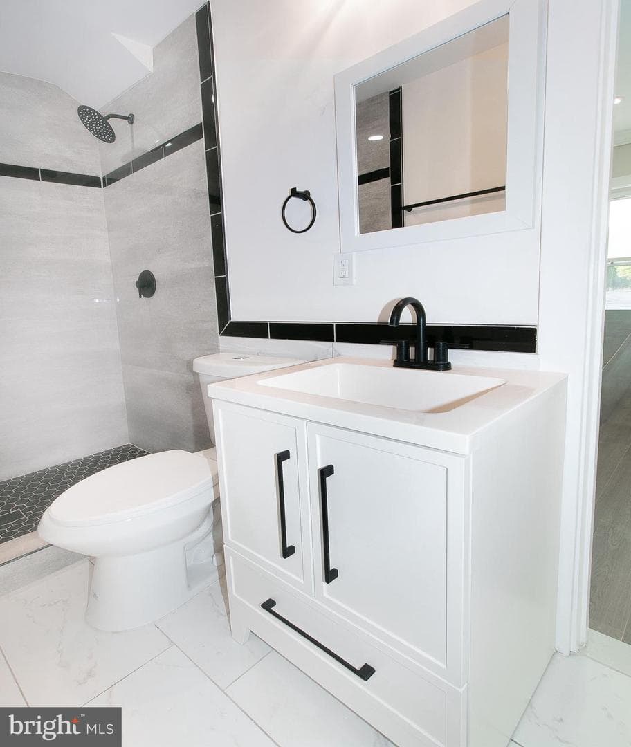 3437 Liberty Gardens Road photo 33