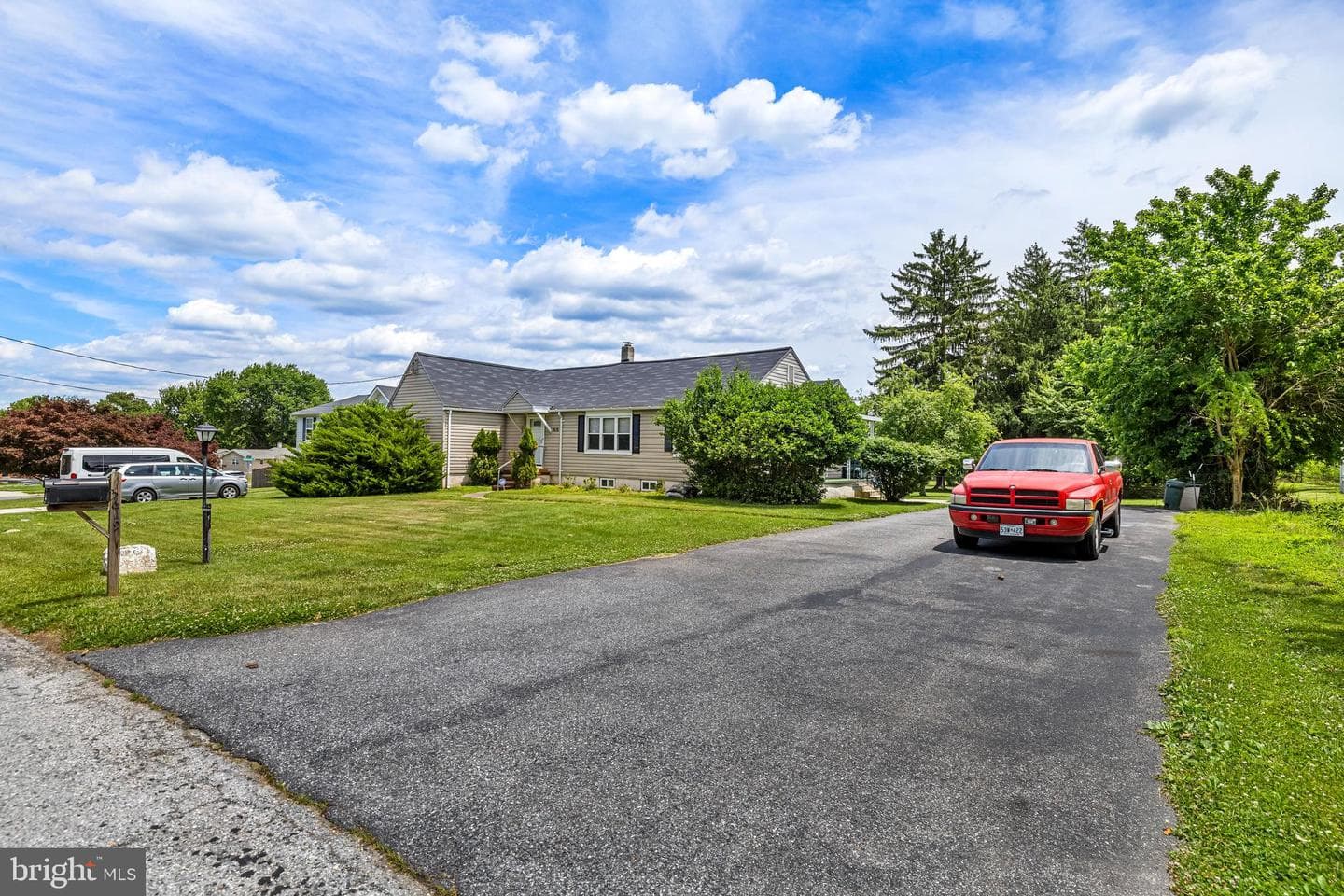 3619 Chapman Road photo 3
