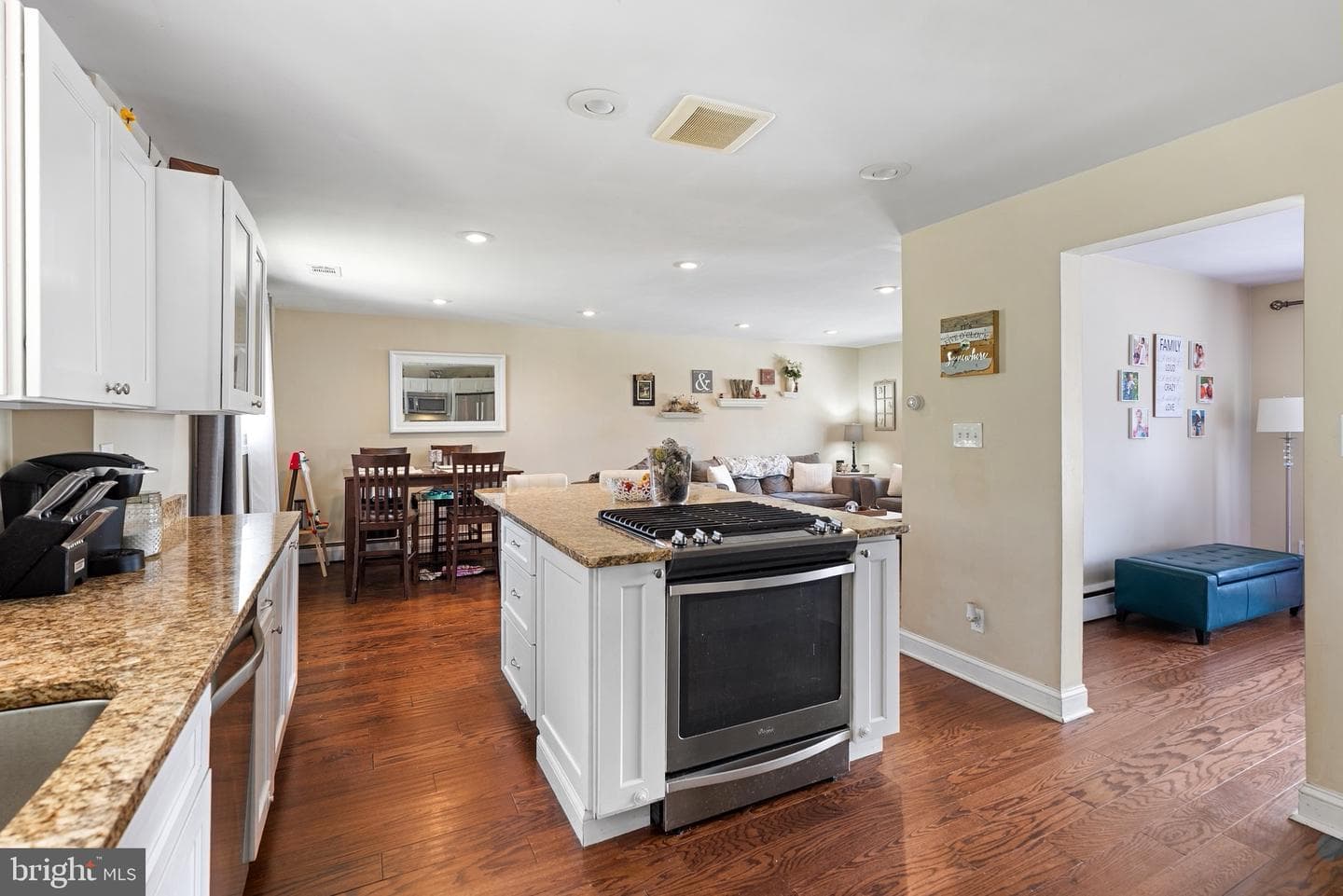 504 Spring Avenue photo 10