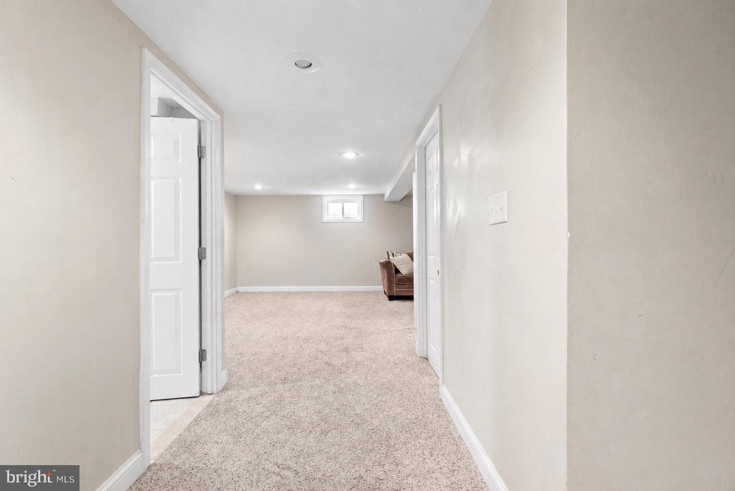 504 Spring Avenue photo 23