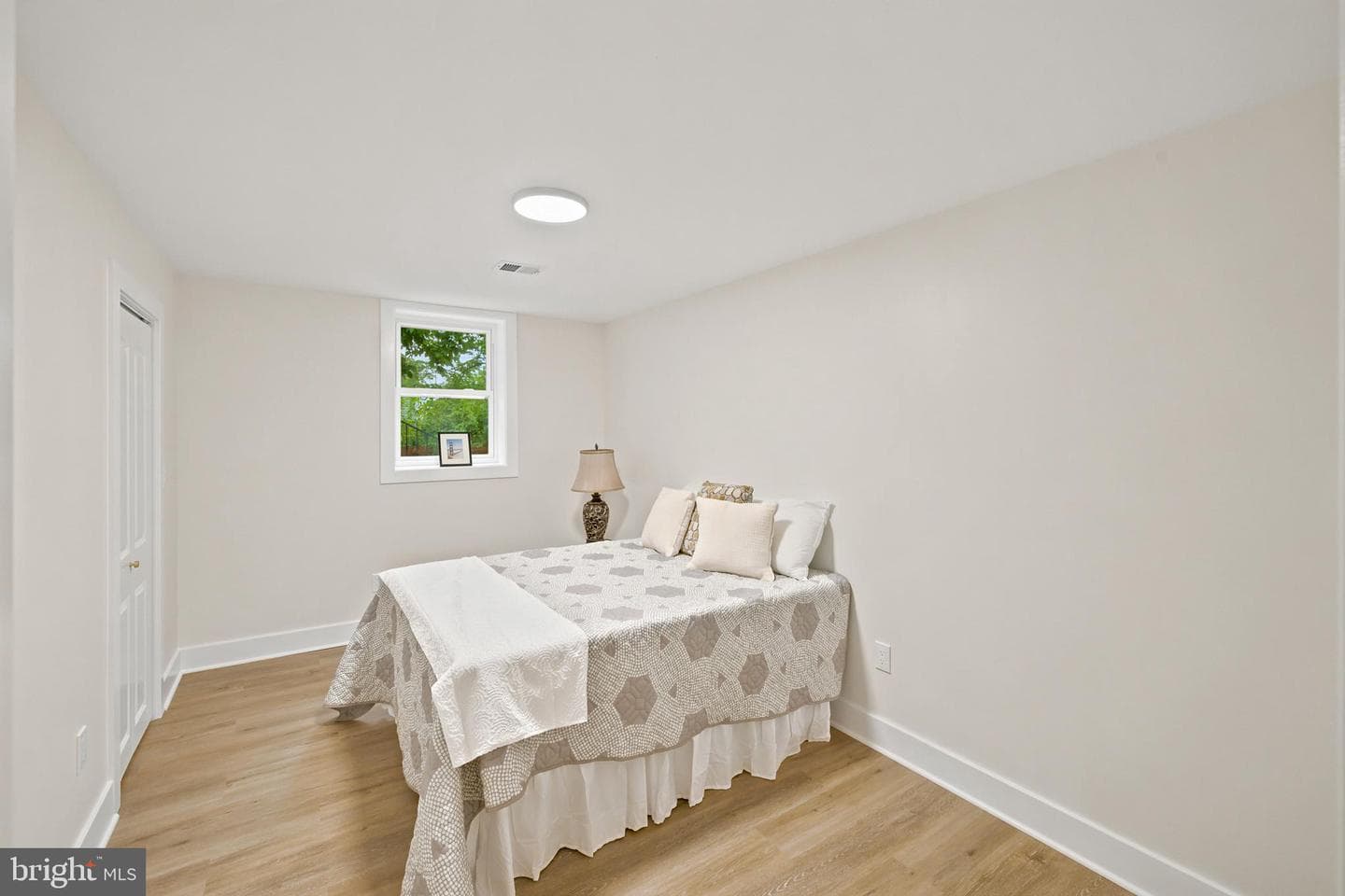700 Hilton Avenue photo 22