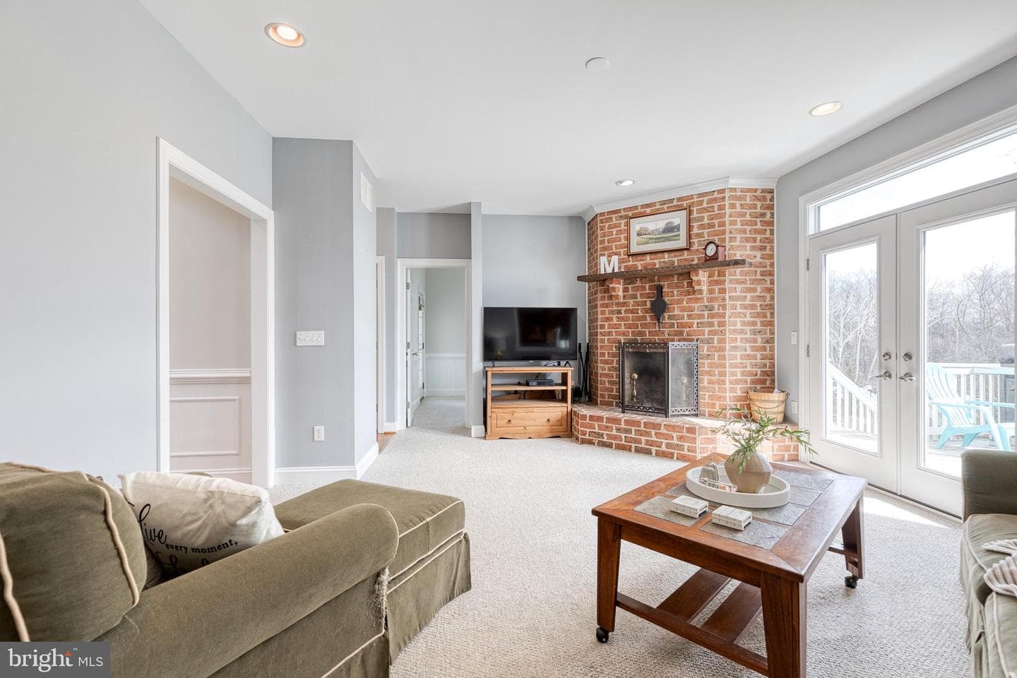 10925 Falls Road photo 11