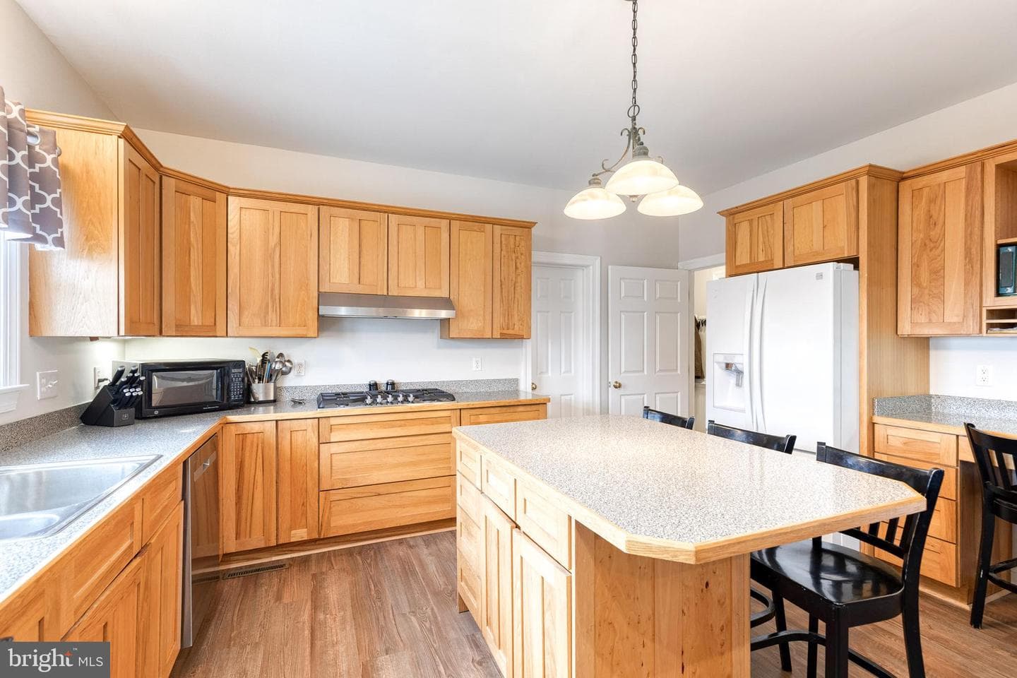 10925 Falls Road photo 15