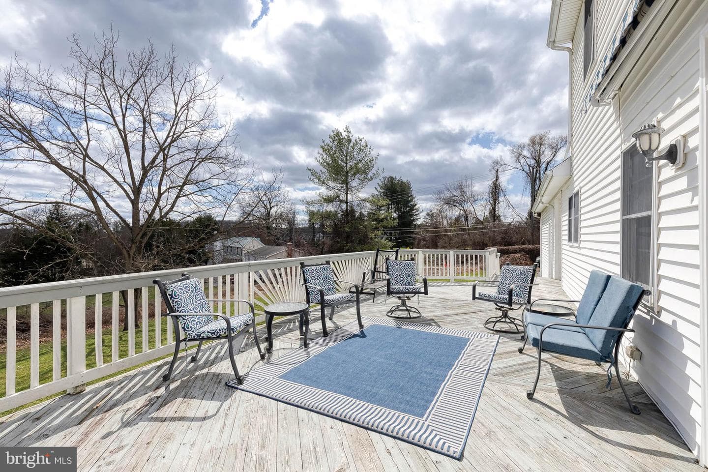 10925 Falls Road photo 31