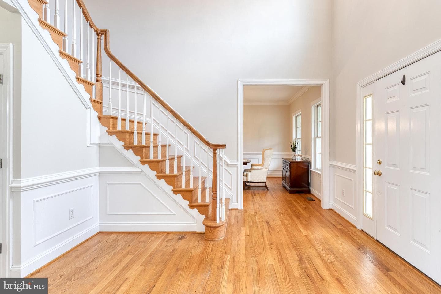 10925 Falls Road photo 8