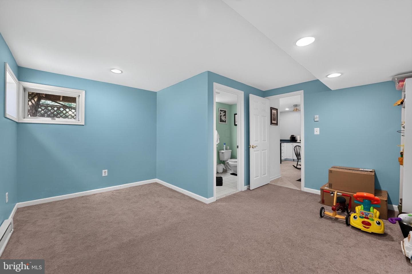 19018 Hunt Pass Court photo 43