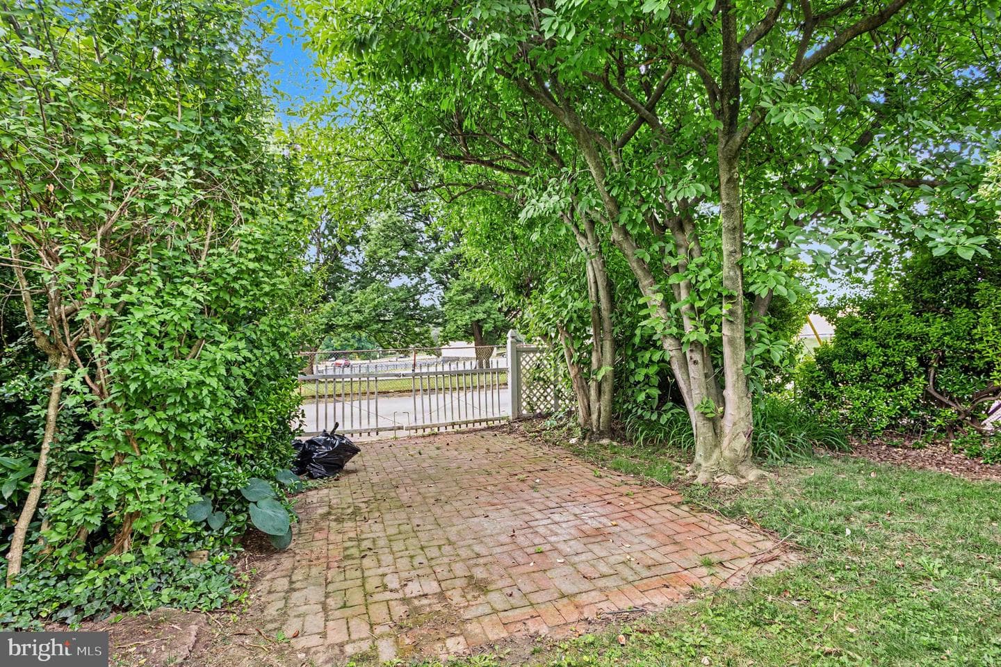 1547 Putty Hill Avenue photo 30