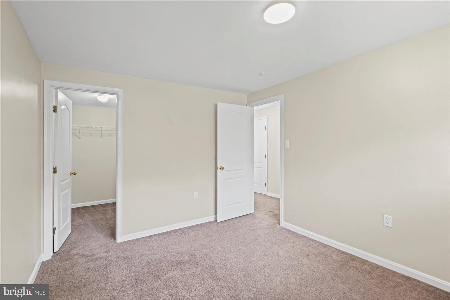 4303 Huntshire Rd photo 19