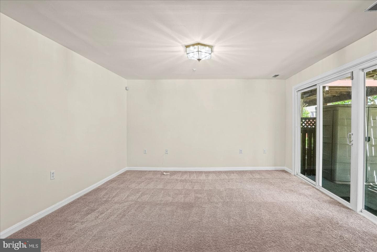 4303 Huntshire Rd photo 24