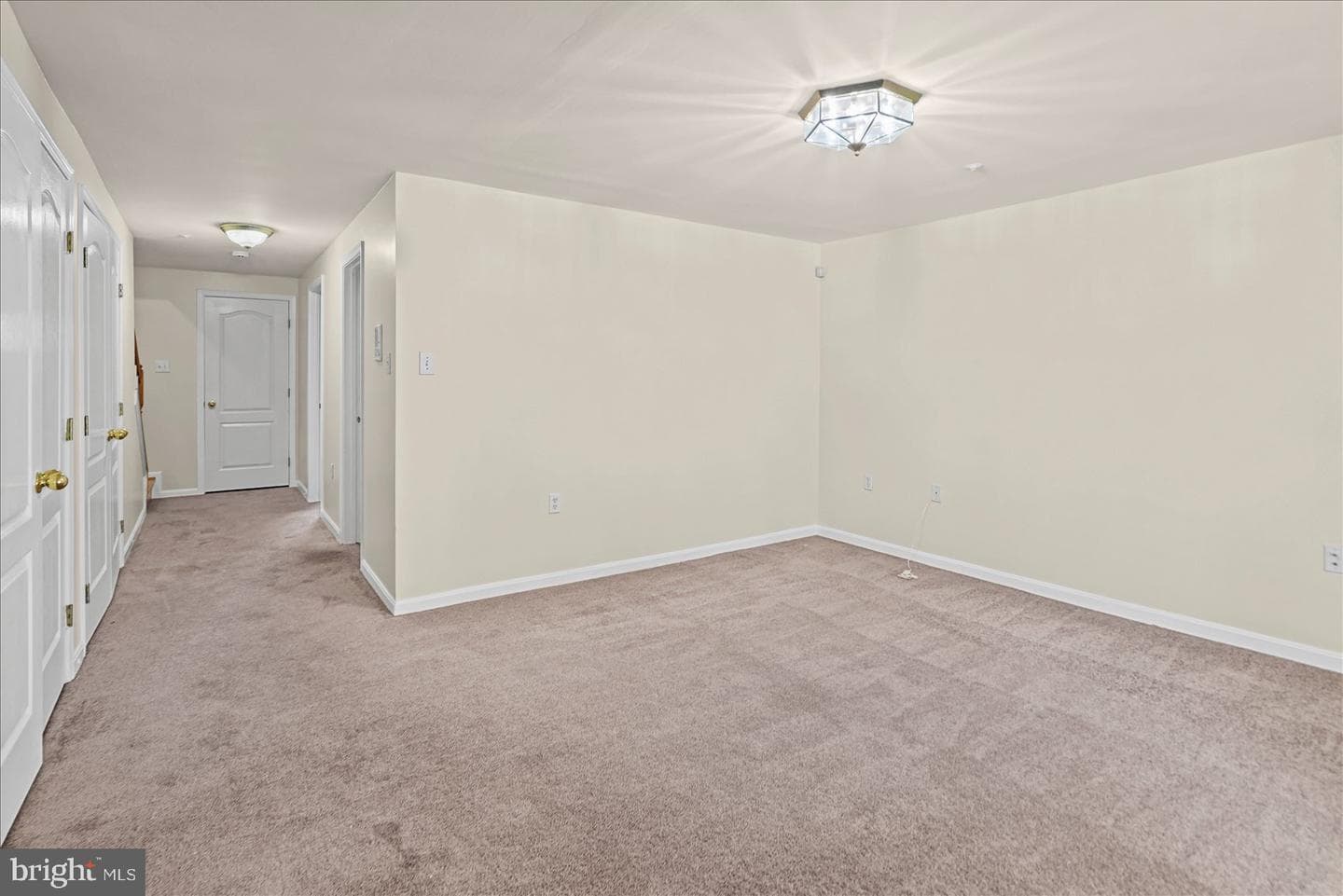 4303 Huntshire Rd photo 26