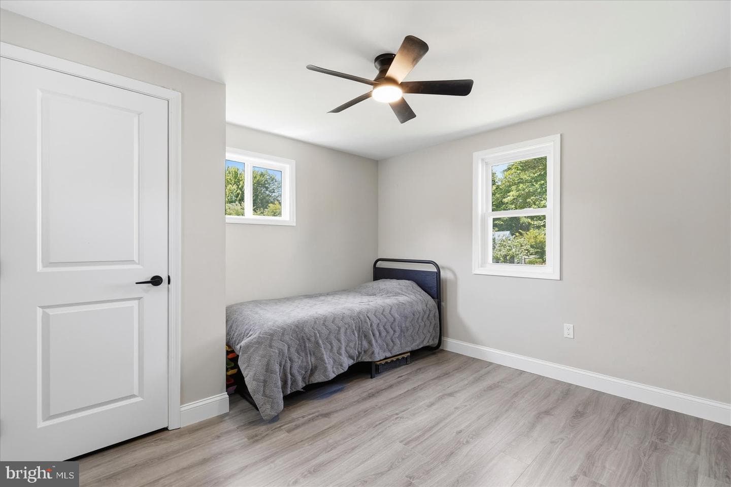 825 Martin Road photo 14