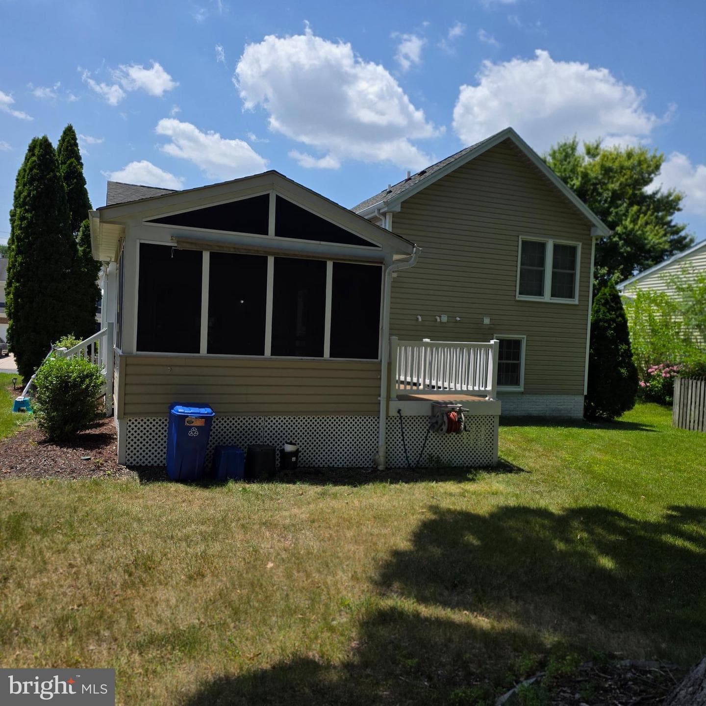8 Treadway Court photo 5