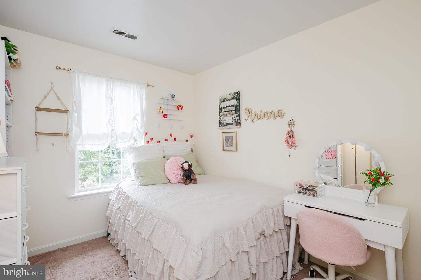 12 White Laurel Court photo 23