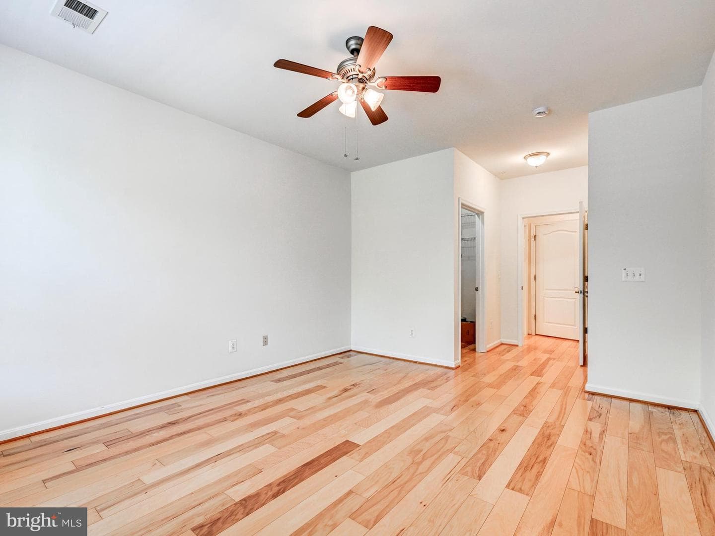 7101 Travertine Dr # 308 photo 17