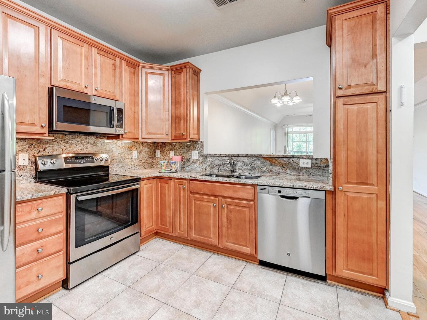 7101 Travertine Dr # 308 photo 4