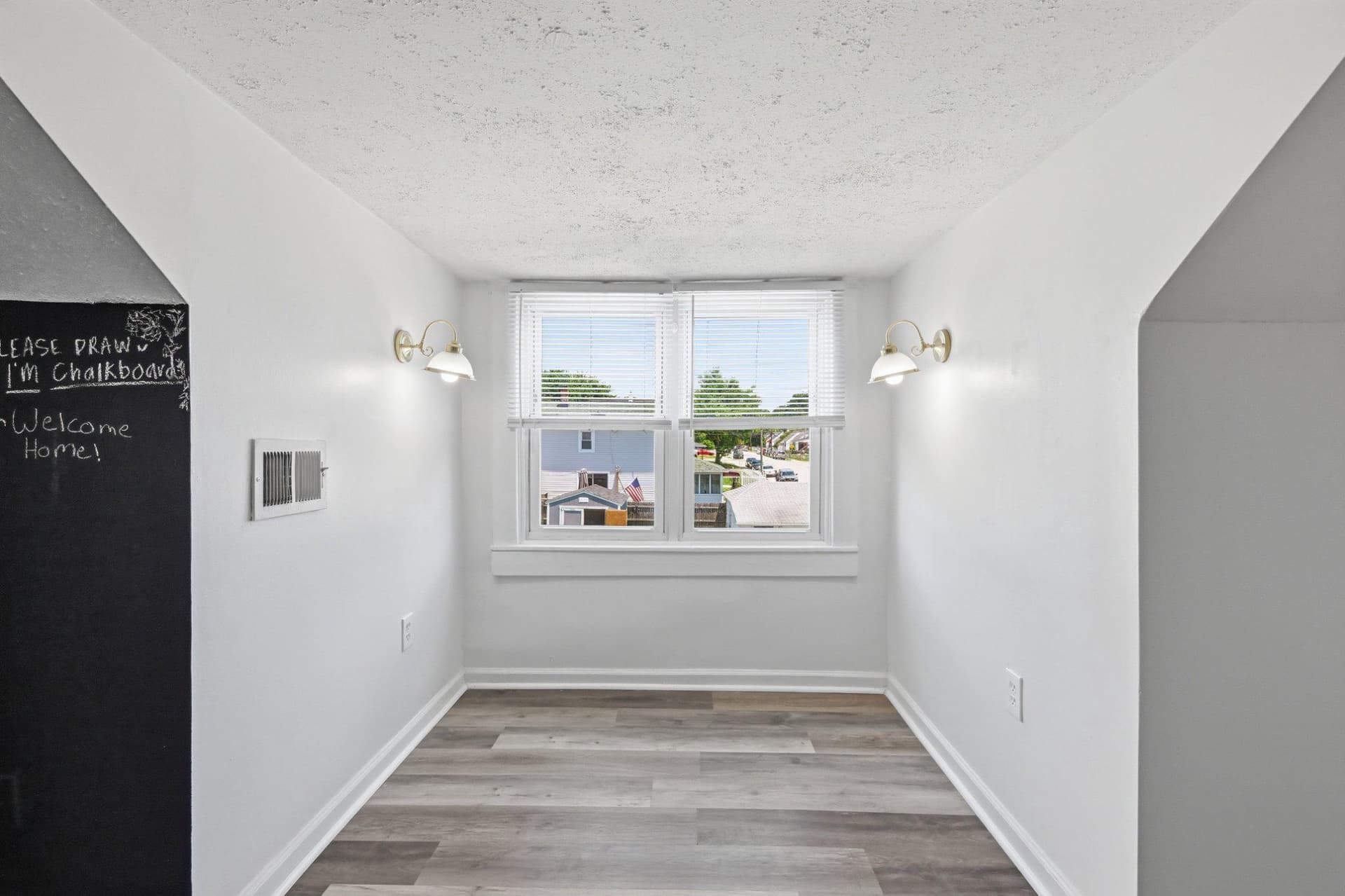 113 Margaret Avenue photo 20