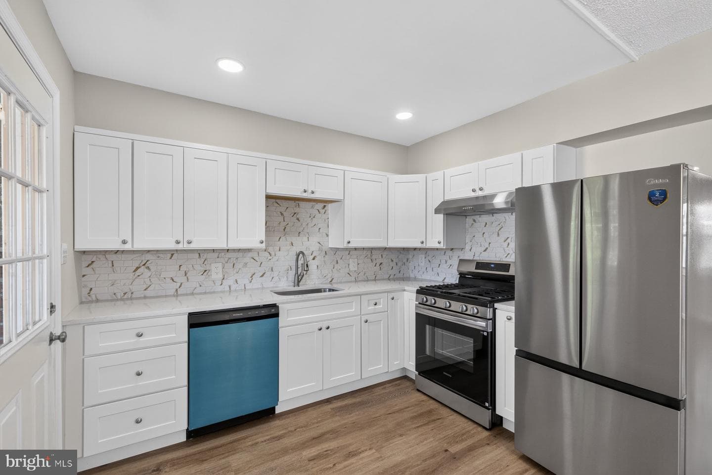 1524 Barkley Avenue photo 11
