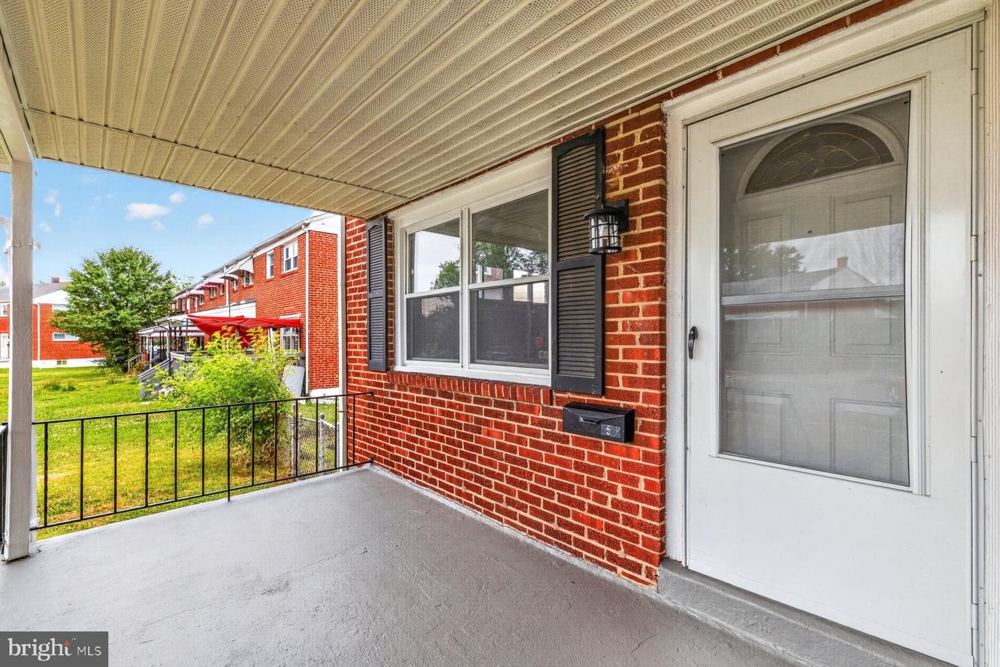 1524 Barkley Avenue photo 3