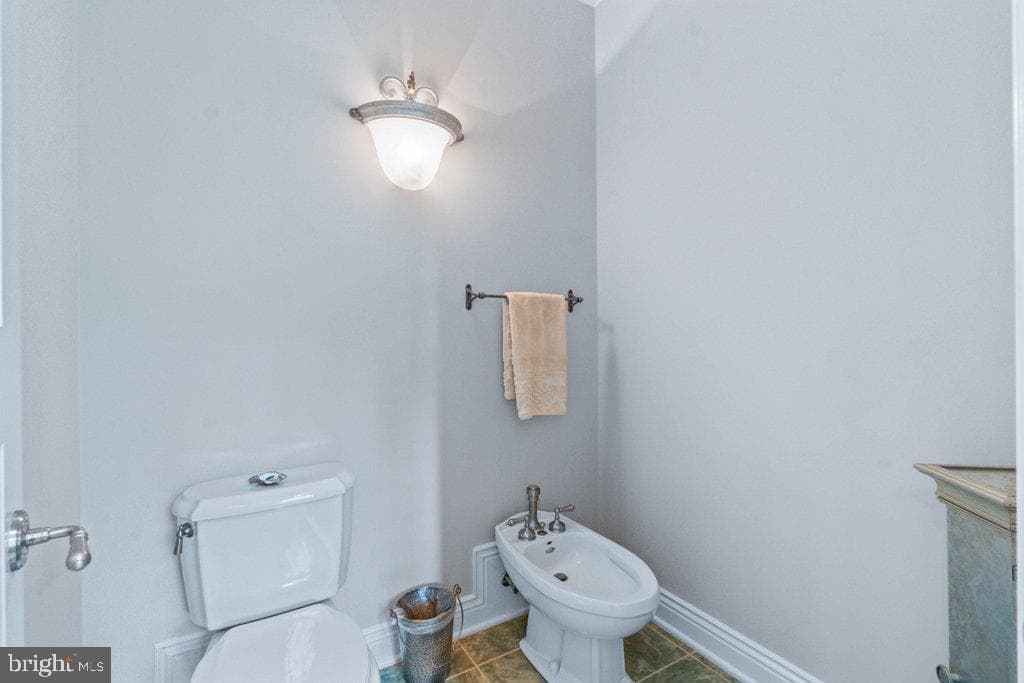 2605 Chestnut Woods Court photo 52
