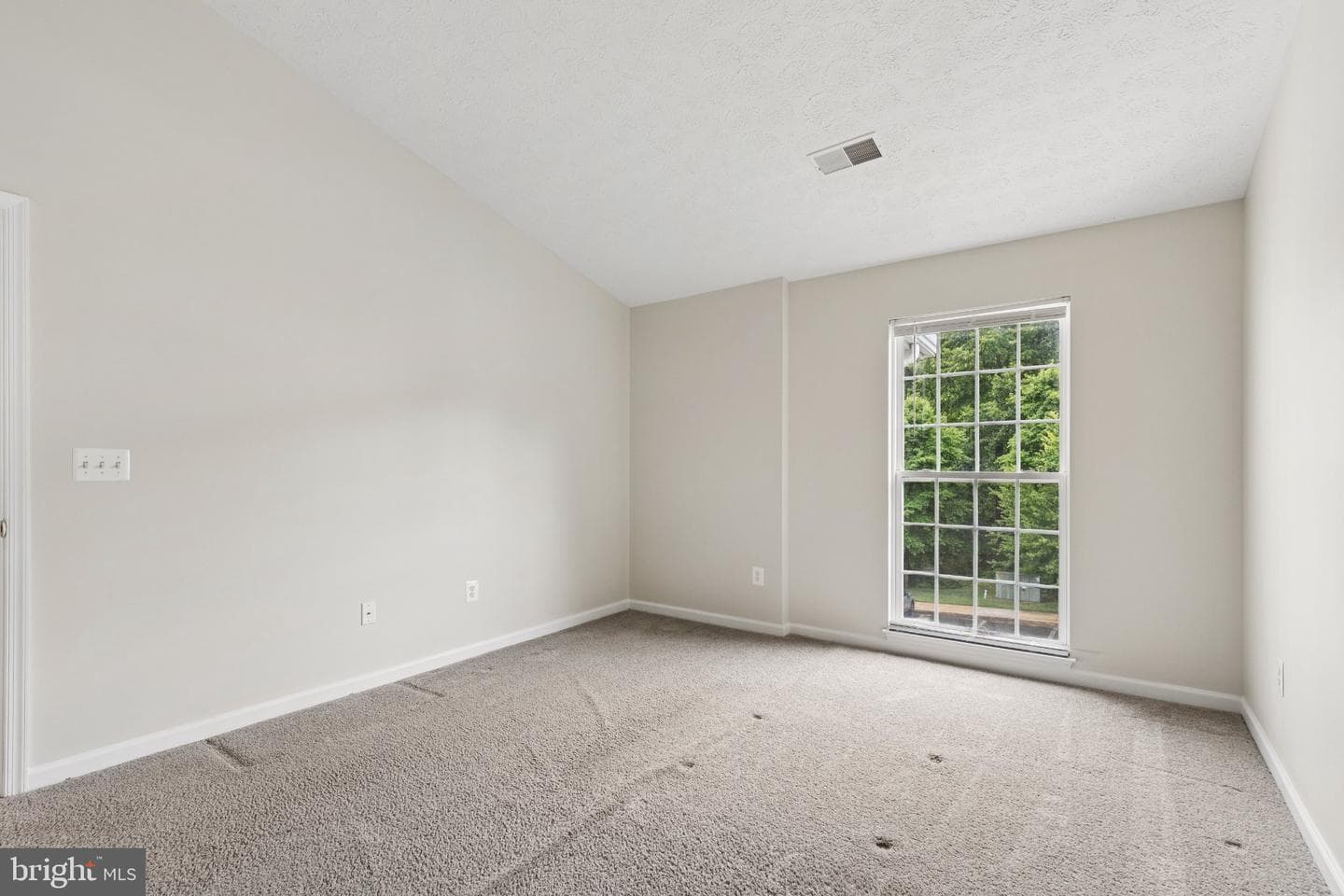 5051 Marchwood Court #6j photo 23