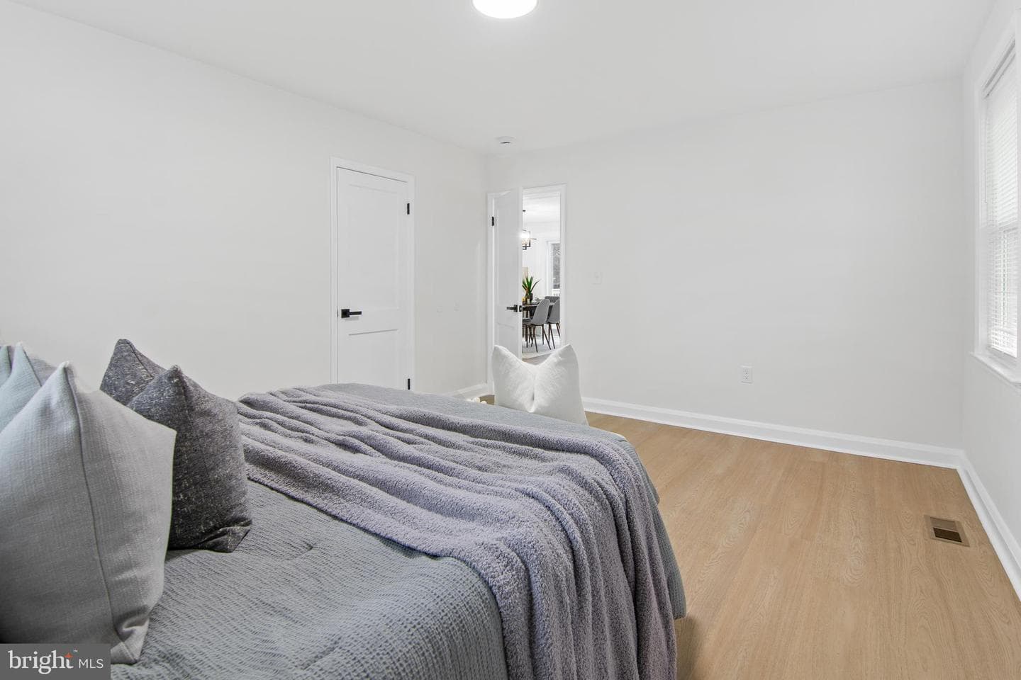 1727 Hilyard Road photo 18