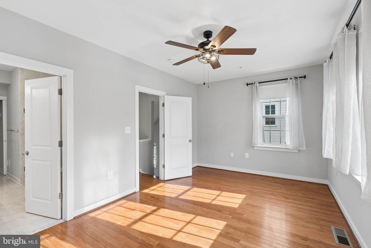 422 Virginia Avenue photo 23