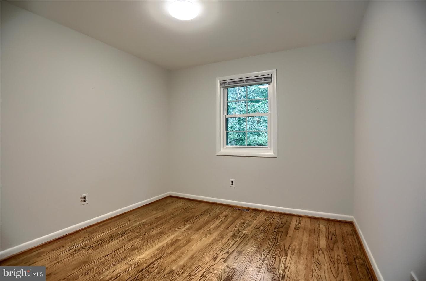 10902 Baronet Road photo 27